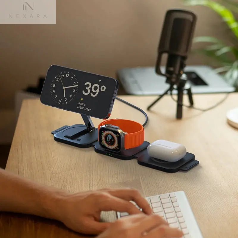 Premium Foldable 3-in-1 Magnetic Wireless Charger Station 
